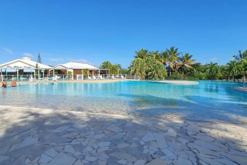 Grand Studio Zen Idealement Situe A Saint-Francois Avec Piscine Et Terrasse Zewnętrze zdjęcie